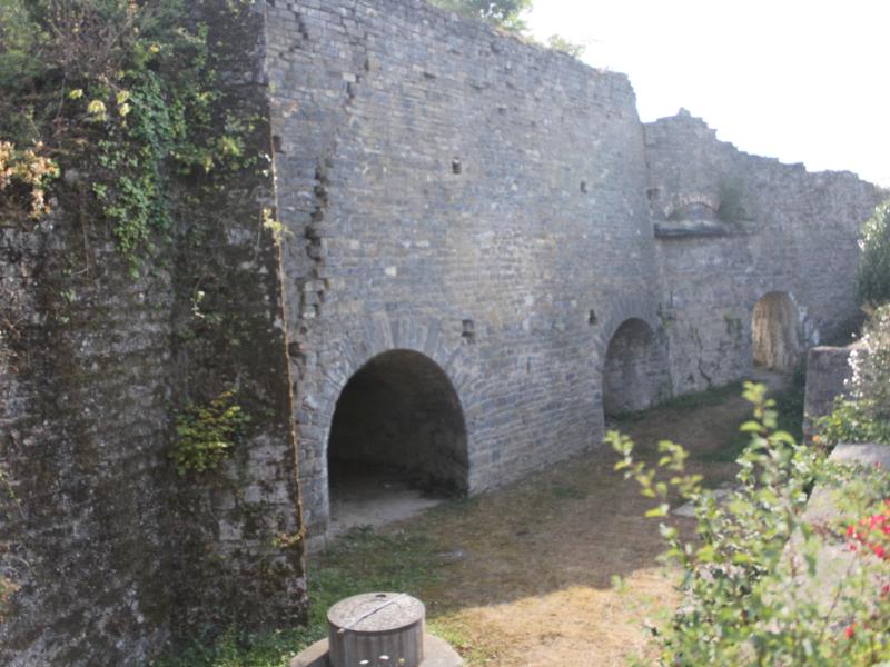 Saint Germain le Fouilloux en cartes postales